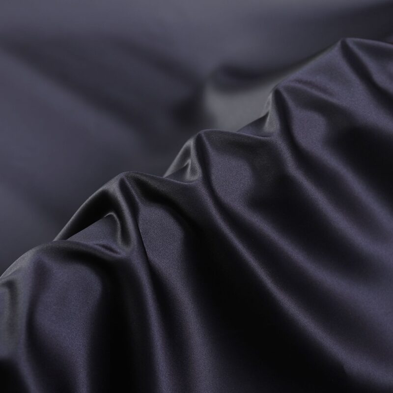 Black 16 momme silk charmeuse fabrics, White 100% mulberry silk satin, 55″(140cm) wide