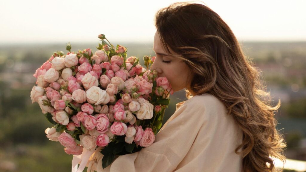 Why I Choose Rosaholics for Gifting Flowers That Truly Speak From the Heart