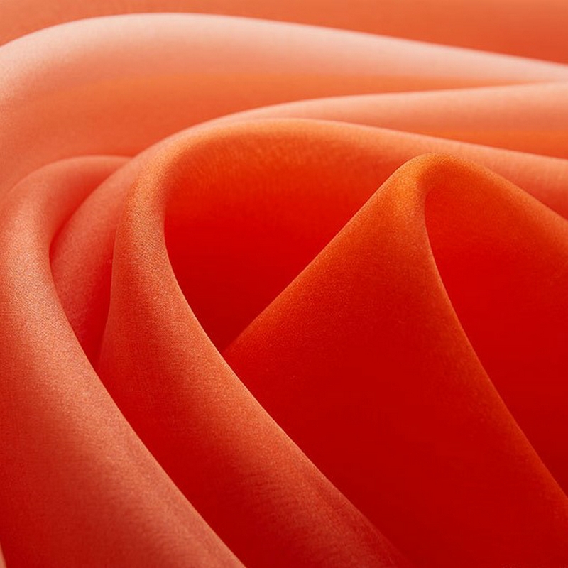 Gradient color 6 momme Silk organza fabrics, 140cm, 100% mulberry silk - Image 4