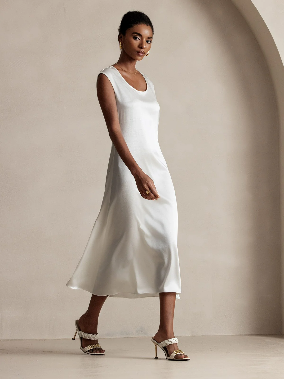 19Momme mulberry Silk Cap Sleeve Round Neck Midi Dress - Image 7