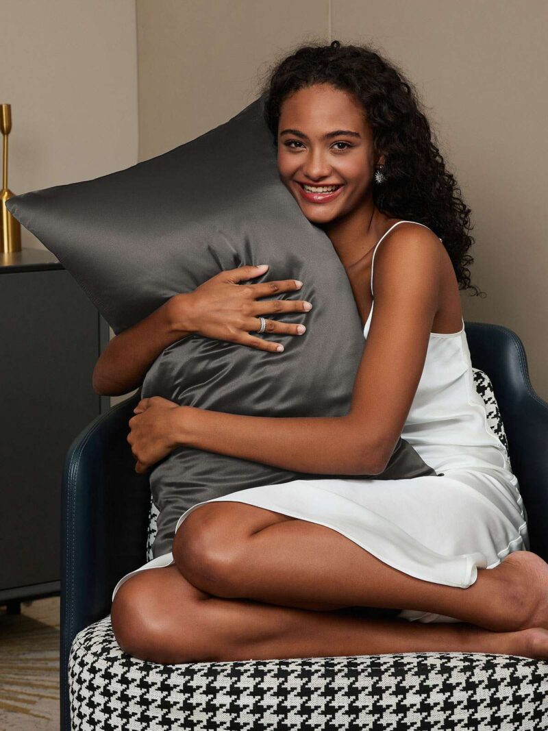 30Momme Luxurious 100% mulberry Silk Pillowcase - Envelope - Image 4